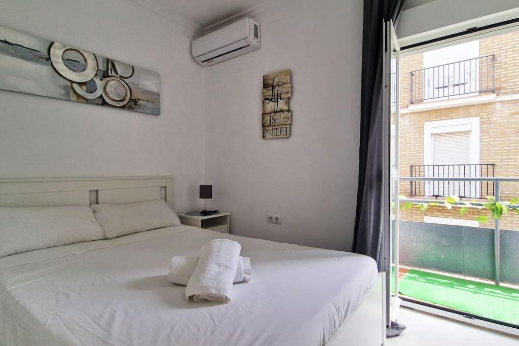 Luminoso Apartamento Centro Triana Apartment Seville Exterior photo